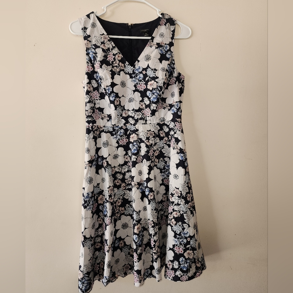 Ann Taylor Floral Dress Size 4